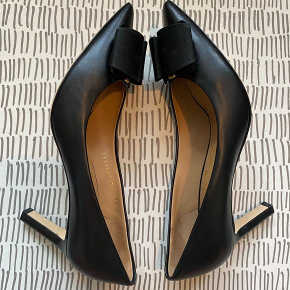 Salvatore Ferragamo Pointed Toe Pumps Mimi Heels - Picture 6 of 11